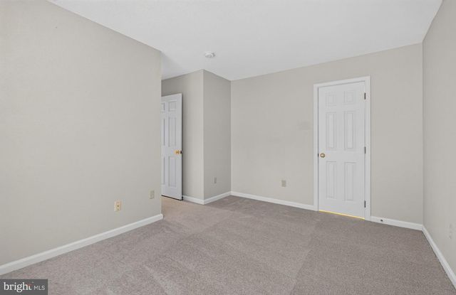 17208 LARKIN DR, Dumfries, VA 22026