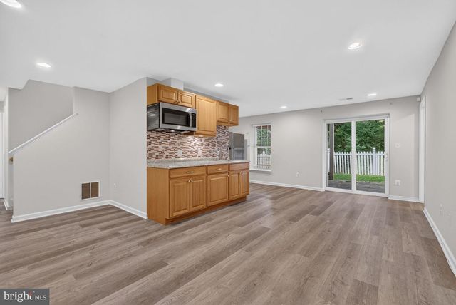 17208 LARKIN DR, Dumfries, VA 22026