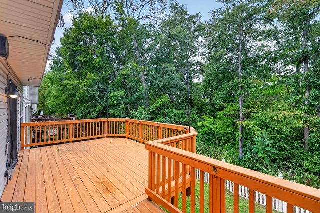 17208 LARKIN DR, Dumfries, VA 22026