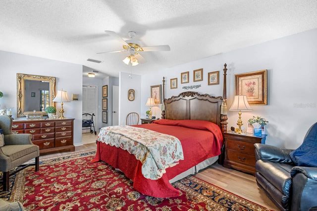 2111 W VIEW DRIVE, Sun City Center, FL 33573