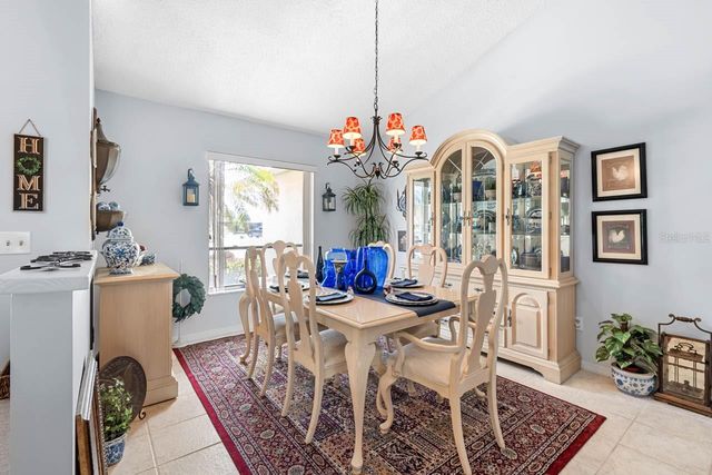 2111 W VIEW DRIVE, Sun City Center, FL 33573