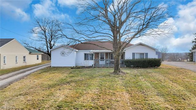 3900 Chandlersville Road, Zanesville, OH 43701