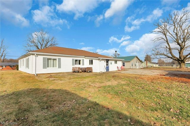 3900 Chandlersville Road, Zanesville, OH 43701