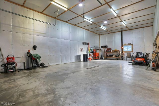 3900 Chandlersville Road, Zanesville, OH 43701