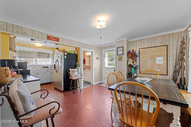 506 Broad Street, Oriental, NC 28571