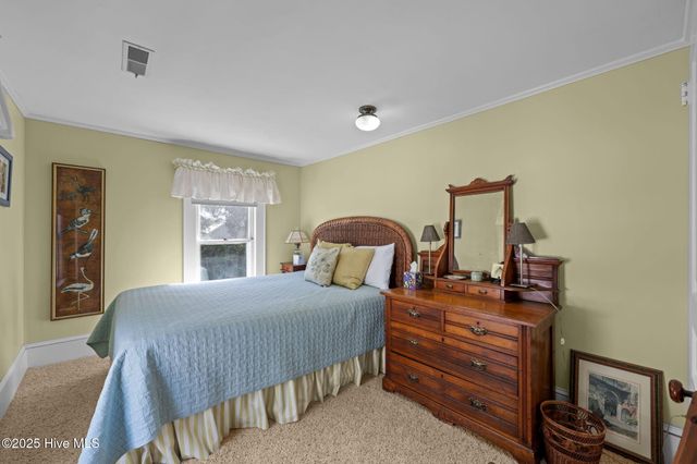 506 Broad Street, Oriental, NC 28571