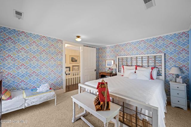 506 Broad Street, Oriental, NC 28571