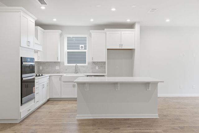 1038 Lionheart Drive, Hermitage, TN 37076