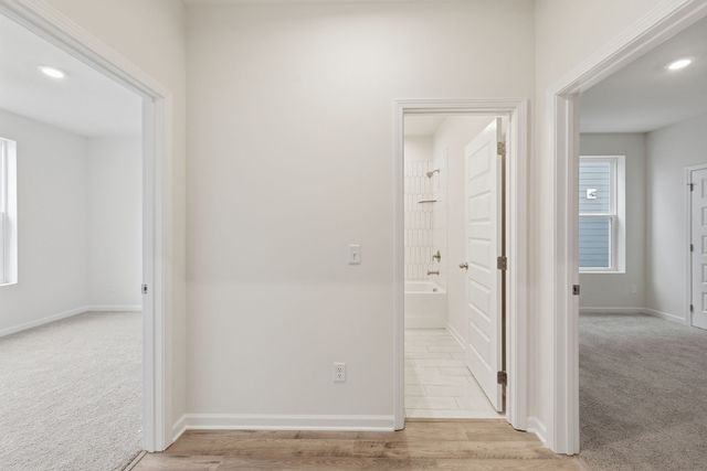 1038 Lionheart Drive, Hermitage, TN 37076