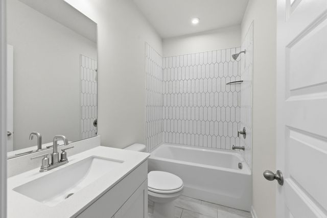 1038 Lionheart Drive, Hermitage, TN 37076