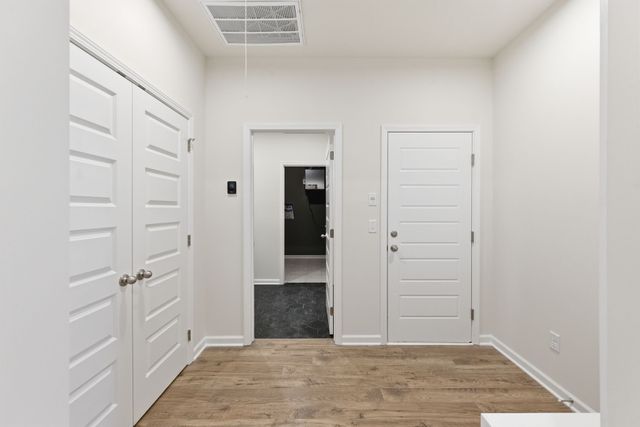 1038 Lionheart Drive, Hermitage, TN 37076