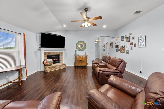 704 Ridgeview Drive, Temple, TX 76502