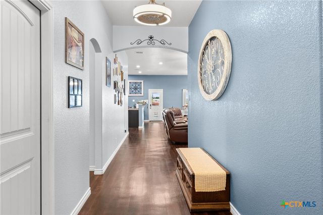 704 Ridgeview Drive, Temple, TX 76502