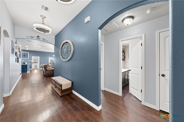 704 Ridgeview Drive, Temple, TX 76502