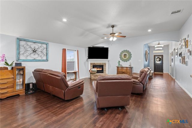 704 Ridgeview Drive, Temple, TX 76502