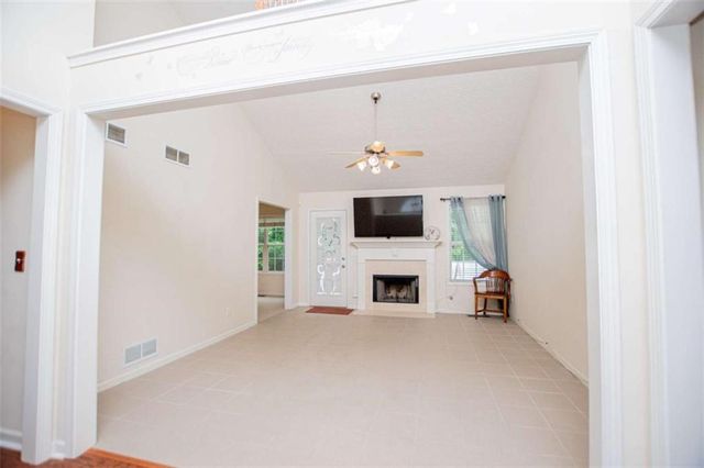 476 W West Wind Drive W, Villa Rica, GA 30180