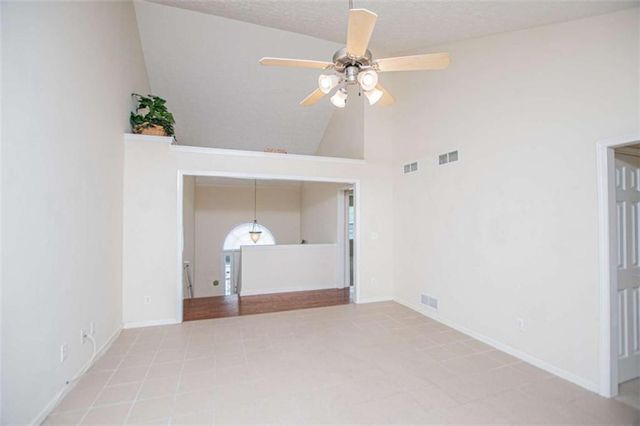 476 W West Wind Drive W, Villa Rica, GA 30180