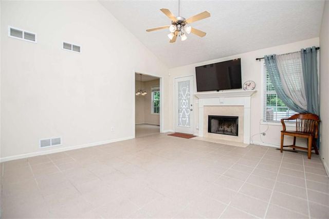 476 W West Wind Drive W, Villa Rica, GA 30180