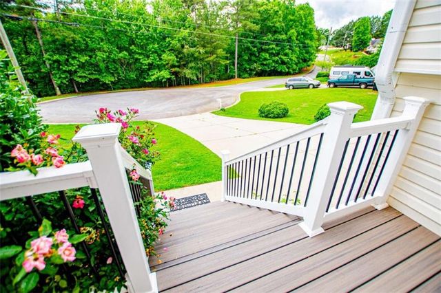 476 W West Wind Drive W, Villa Rica, GA 30180