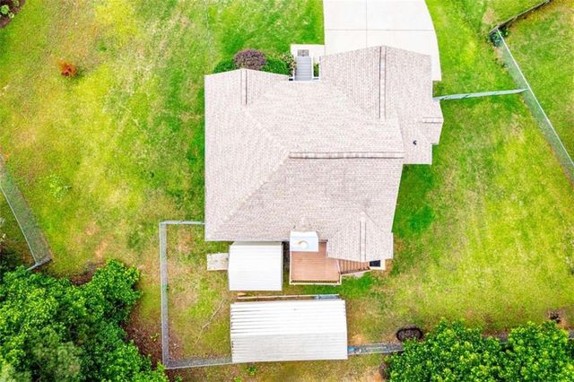 476 W West Wind Drive W, Villa Rica, GA 30180