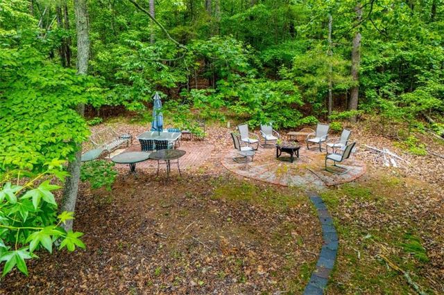 476 W West Wind Drive W, Villa Rica, GA 30180