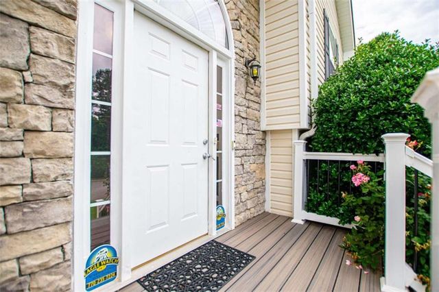 476 W West Wind Drive W, Villa Rica, GA 30180