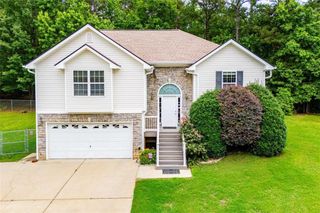 476 W West Wind Drive W, Villa Rica, GA 30180