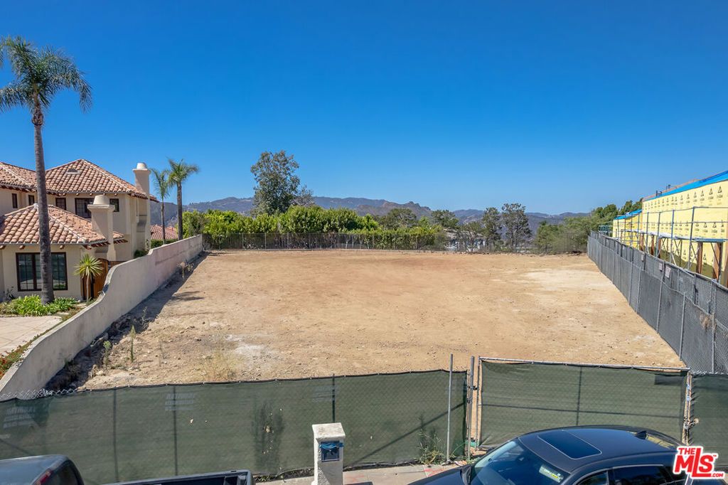 16637 Cumbre Verde Court, Los Angeles, CA 90272 — photo 2