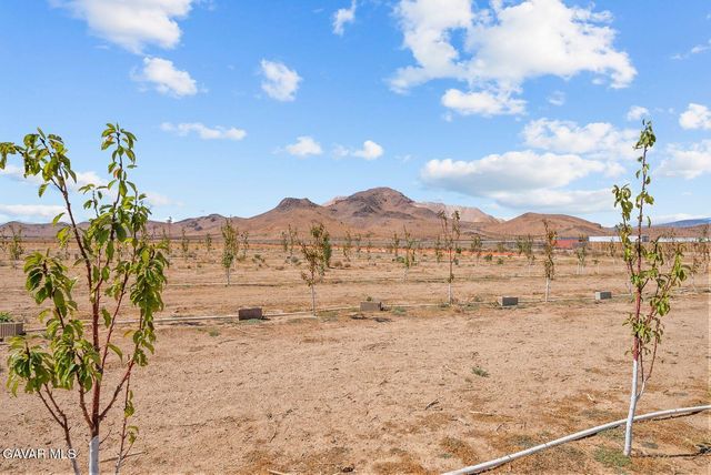 Sierra Hwy, Mojave, CA 93501