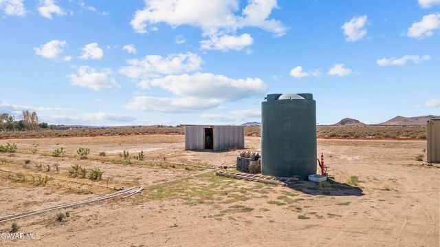 Sierra Hwy, Mojave, CA 93501