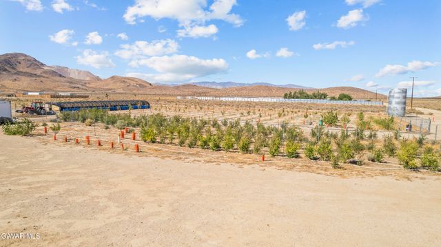 Sierra Hwy, Mojave, CA 93501