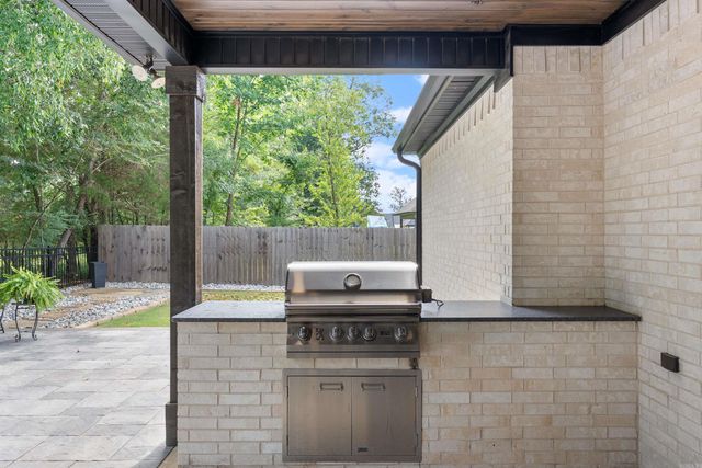 5304 Bentwater Drive, Alexander, AR 72002