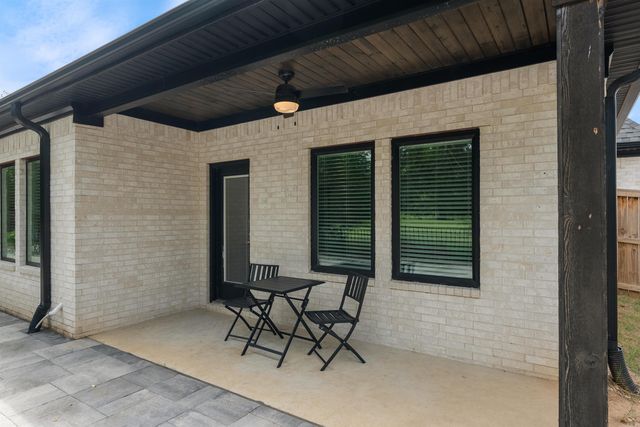 5304 Bentwater Drive, Alexander, AR 72002