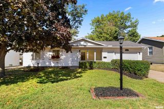 1407 LINCOLN Street, Pekin, IL 61554