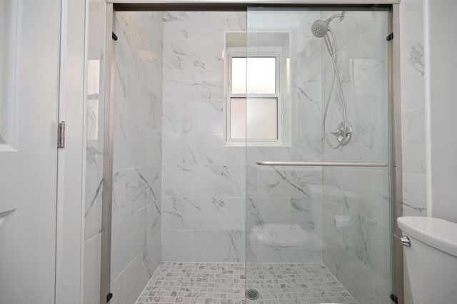 1630 W THORNDALE Avenue 1, Chicago, IL 60660