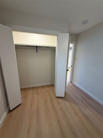 3113 Navaro Street, Dallas, TX 75212