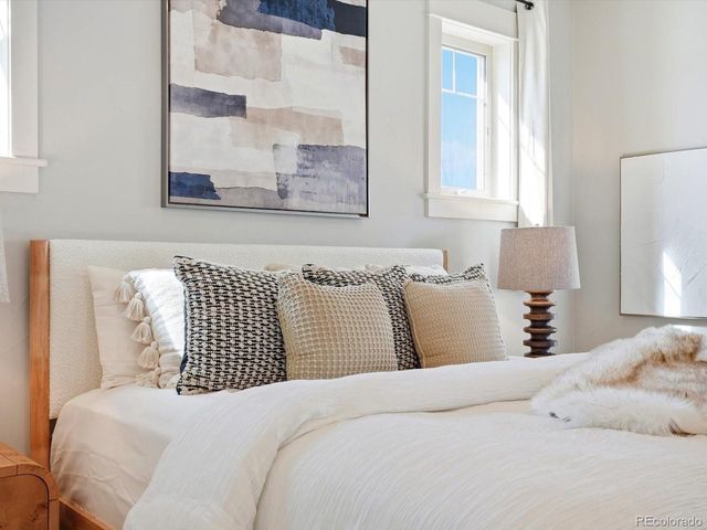 758 S Washington St, Denver, CO 80209