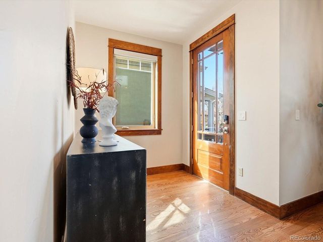 758 S Washington St, Denver, CO 80209