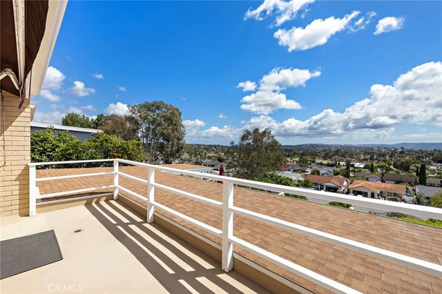 26692 Valpariso, Mission Viejo, CA 92691