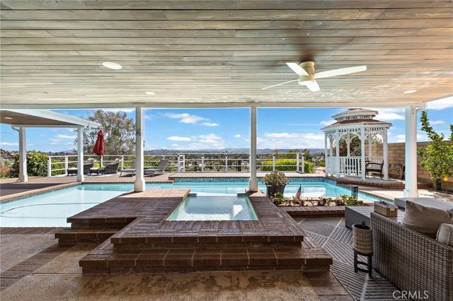 26692 Valpariso, Mission Viejo, CA 92691