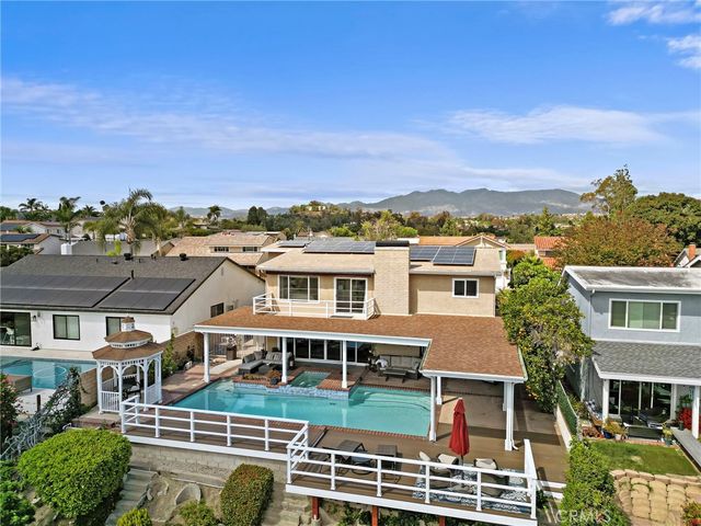 26692 Valpariso, Mission Viejo, CA 92691
