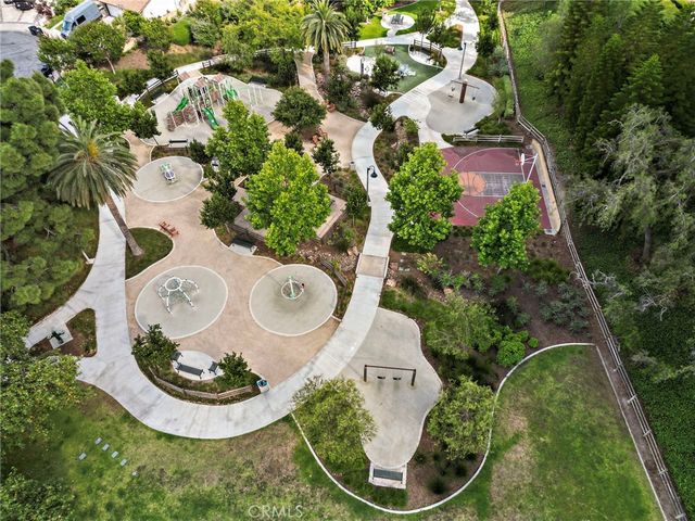 26692 Valpariso, Mission Viejo, CA 92691