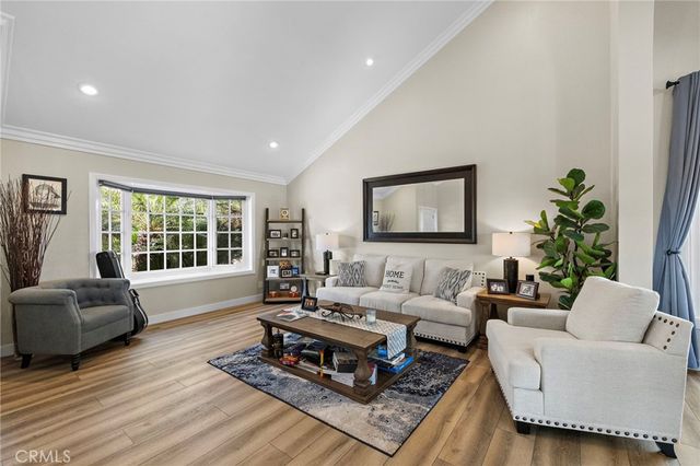 26692 Valpariso, Mission Viejo, CA 92691