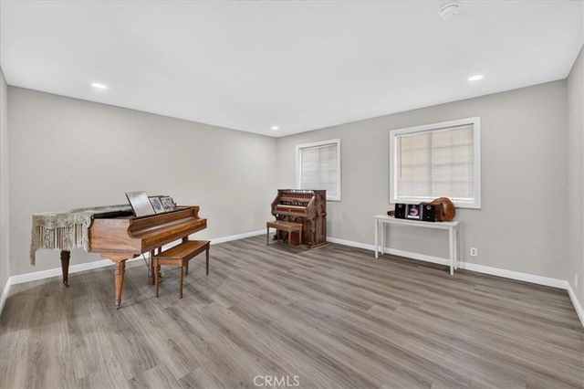 7950 Olivia Way, Riverside, CA 92509