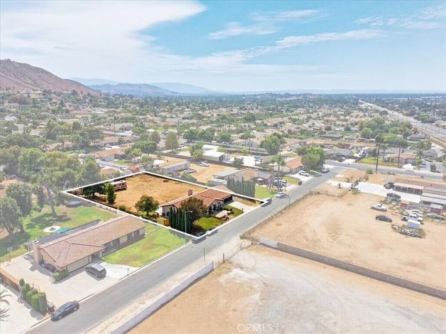 7950 Olivia Way, Riverside, CA 92509