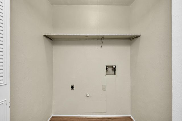 2223 Fairgreen Drive, Missouri City, TX 77489