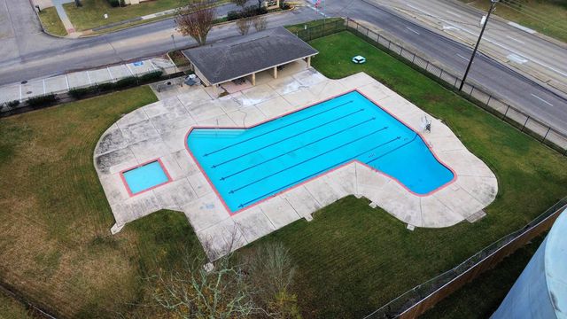 2223 Fairgreen Drive, Missouri City, TX 77489