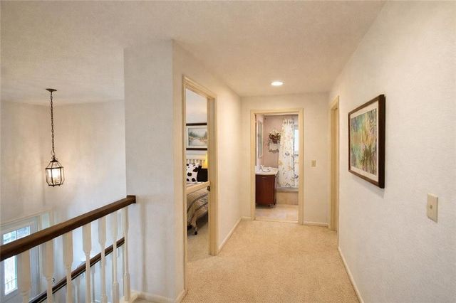 3907 NE Beach Road, Lee's Summit, MO 64064