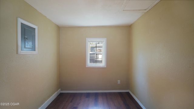 919 Jefferson Avenue, Joplin, MO 64801