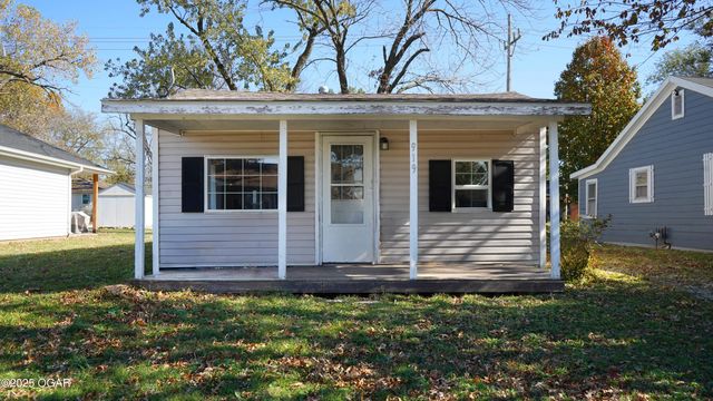 919 Jefferson Avenue, Joplin, MO 64801